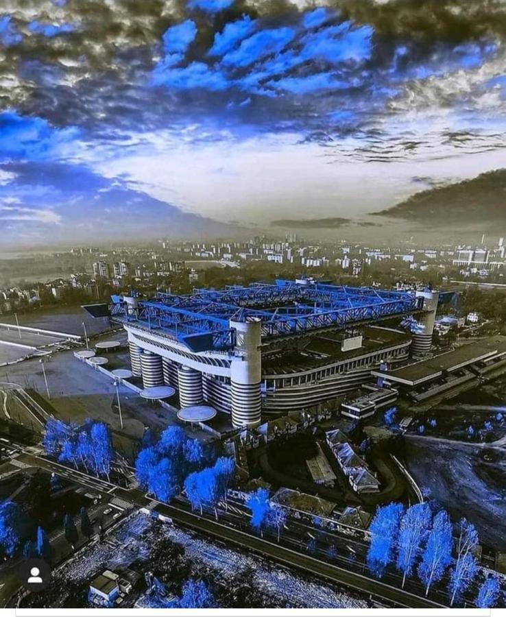 Grazioso Bilocale A 100 Mt Dalla Metropolitana Sesto San Giovanni Luaran gambar